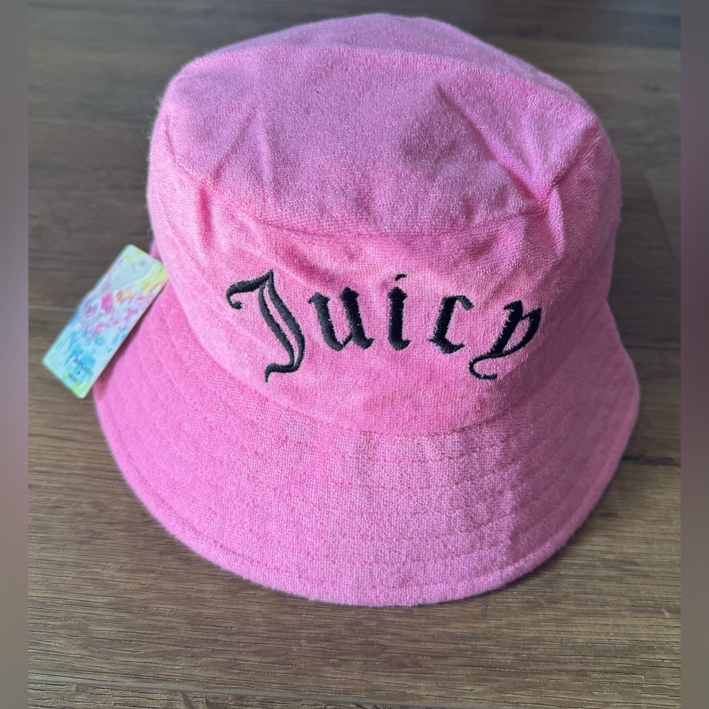 JUICY COUTURE (Forever 21)-NWT Pink & Black Terry Clothe Bucket Hat